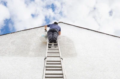 Peinture extérieure à Saintines — façades et ravalement