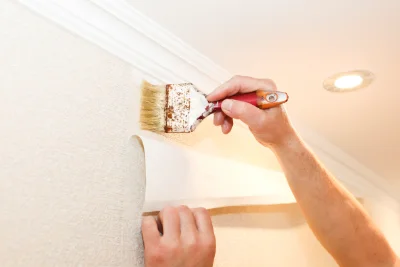 Pose de papier peint à Saintines — revêtements muraux et toiles de verre